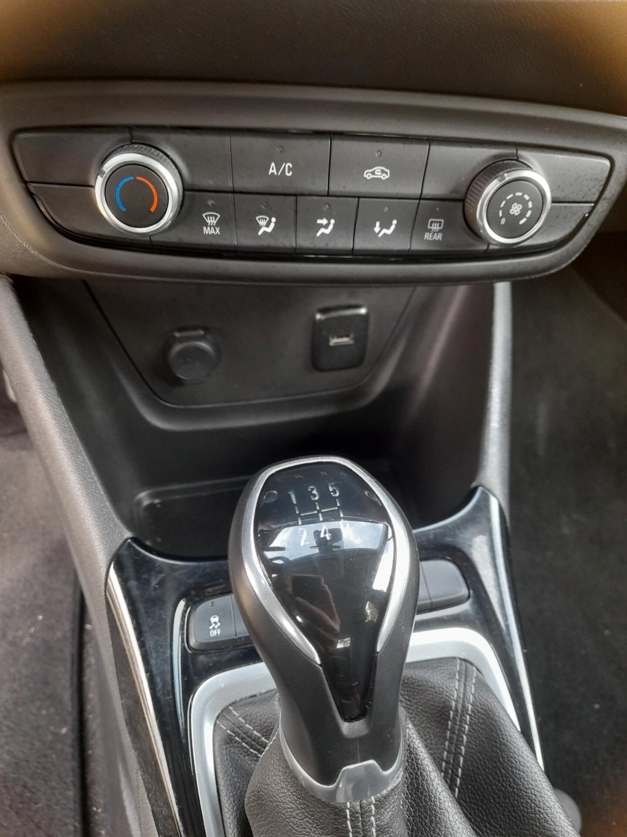 Opel Crossland X 1.2 12V GPL