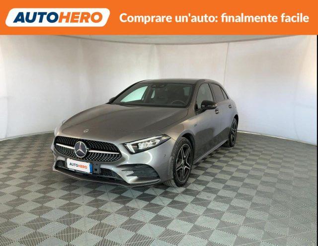 MERCEDES-BENZ A 160 Premium
