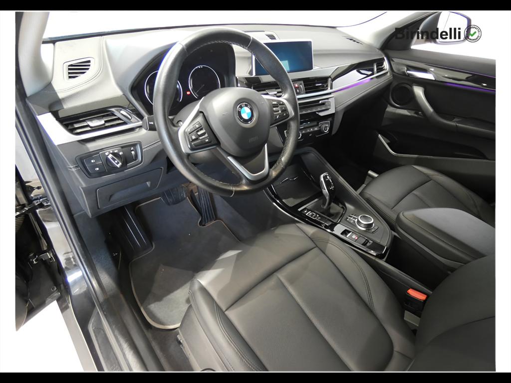 BMW X2 (F39) - X2 sDrive18d Business-X