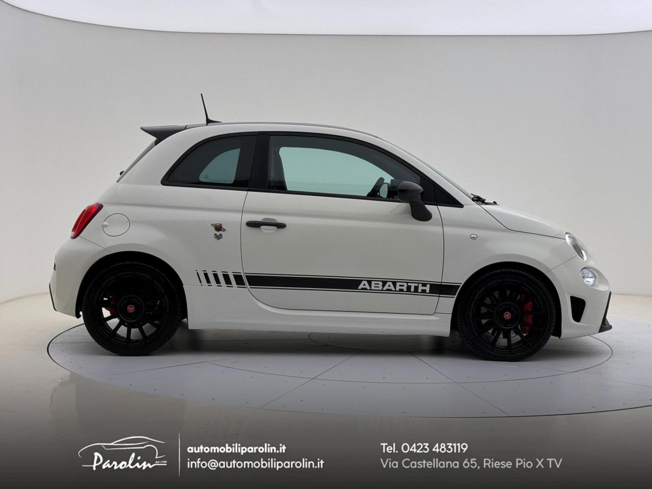 Abarth 595 1.4 t-jet esseesse 180cv Akrapovic-Black pack