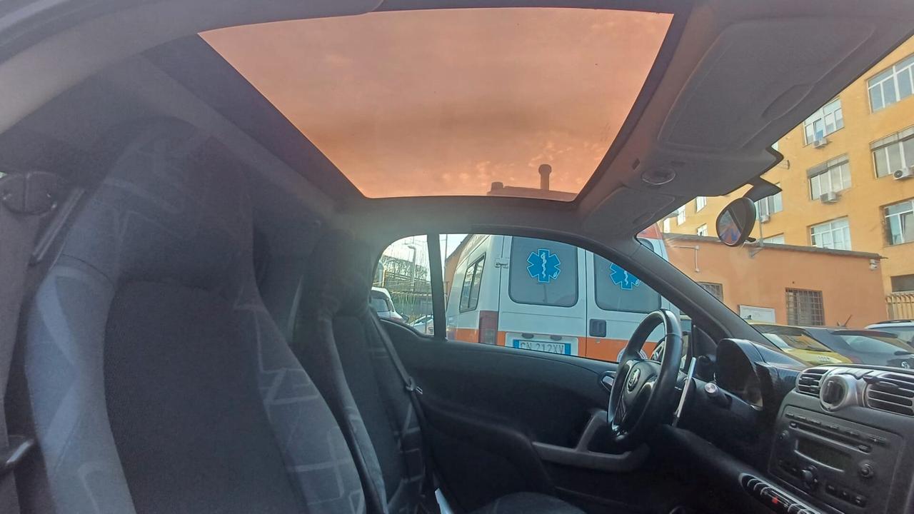 Smart ForTwo 1000 52 kW coupé limited two