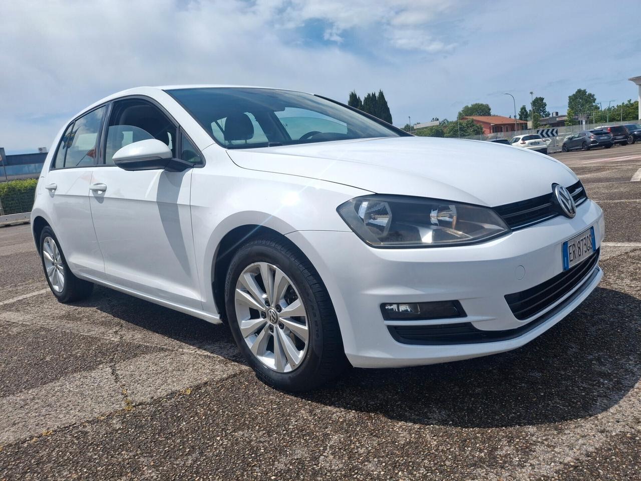Volkswagen Golf 7--1.6 TDI 105cv. Highline BlueMotion Technology