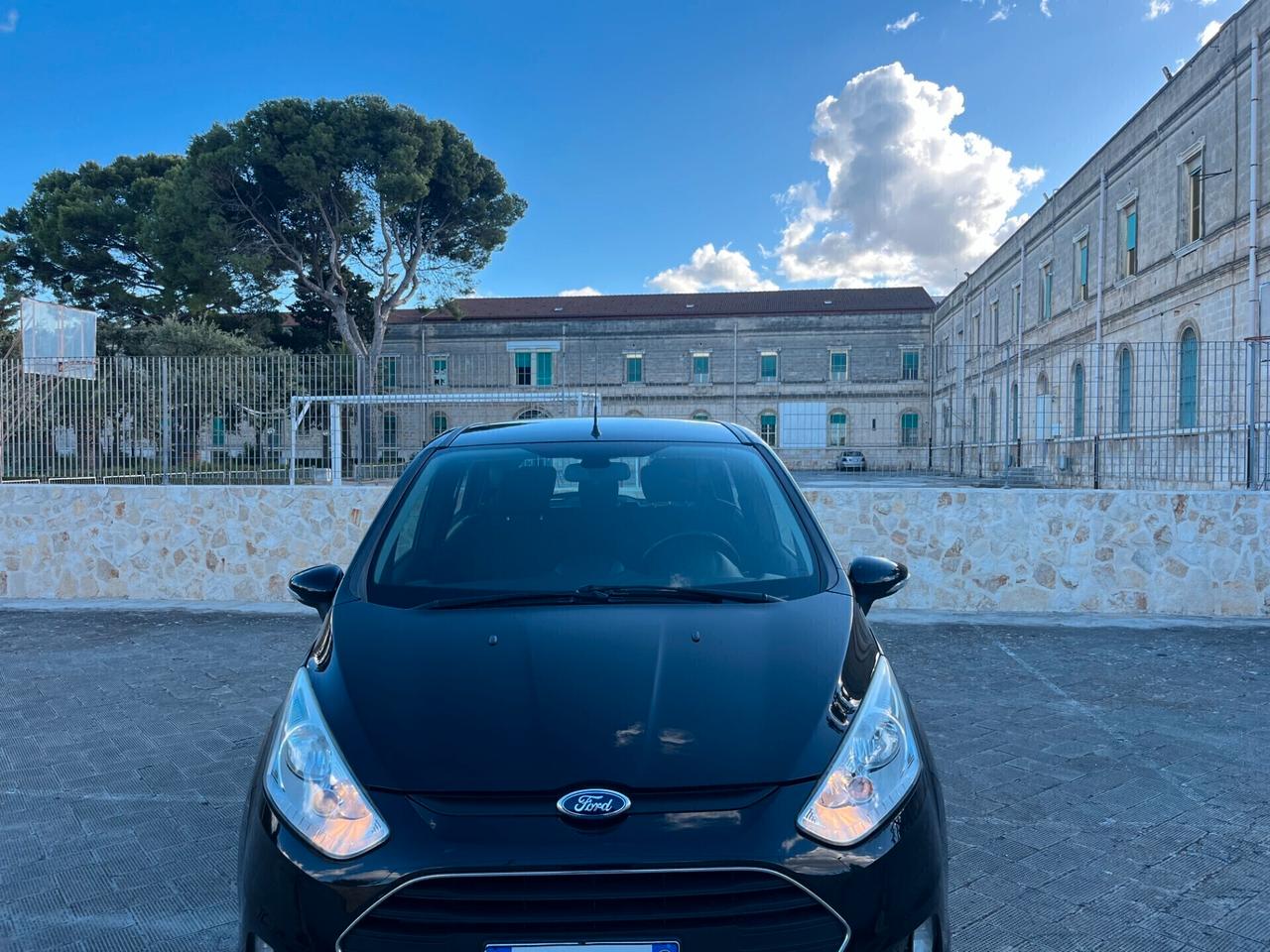 Ford B-Max 1.5 TDCi 75 CV Titanium NeoPatentati