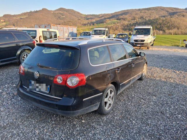 VOLKSWAGEN Passat 2.0 16V TDI 4mot. Var. Highline 4x4