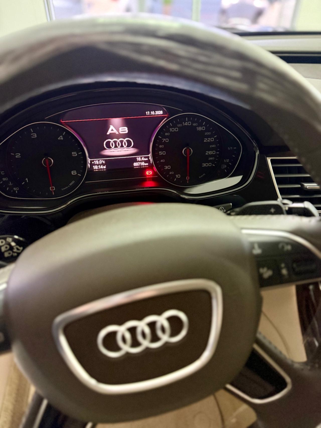 Audi A8 L 3.0 TDI 262 CV quattro tiptronic