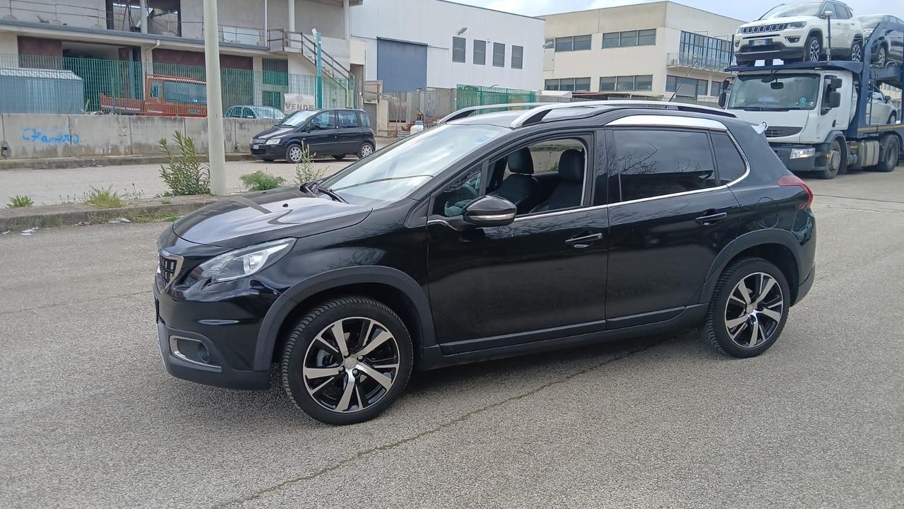 Peugeot 2008 PureTech 82 Active
