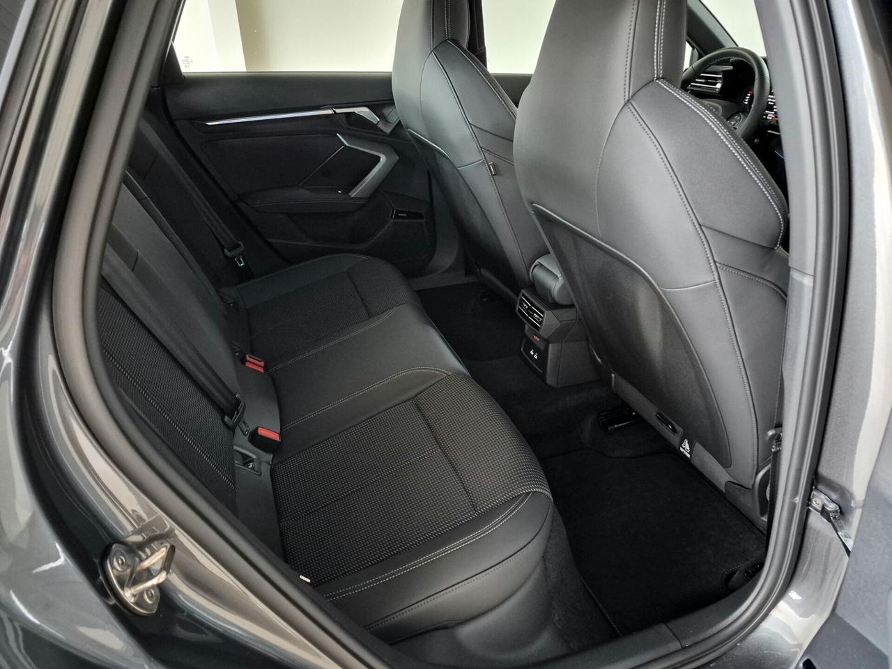 Audi A3 SPORTBACK TFSI MHEV S LINE EDITION S-TRONIC MATRIX SONOS TETTO CARPLAY 360° ACC AUTO UFFICALE AUDI 1 PROPRIETARIO