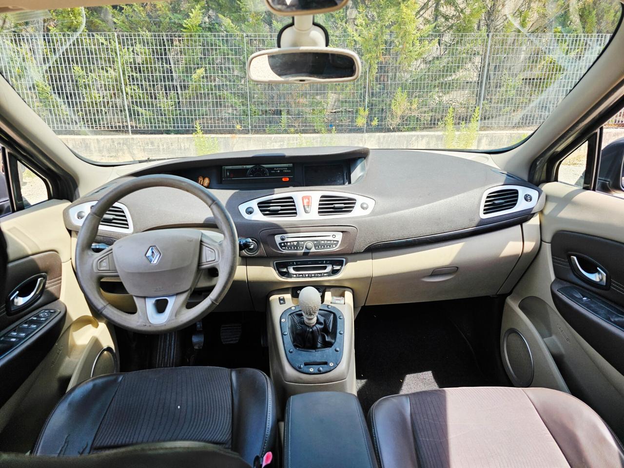 Renault Scenic Scénic X-Mod 1.9 dCi 130CV Dynamique