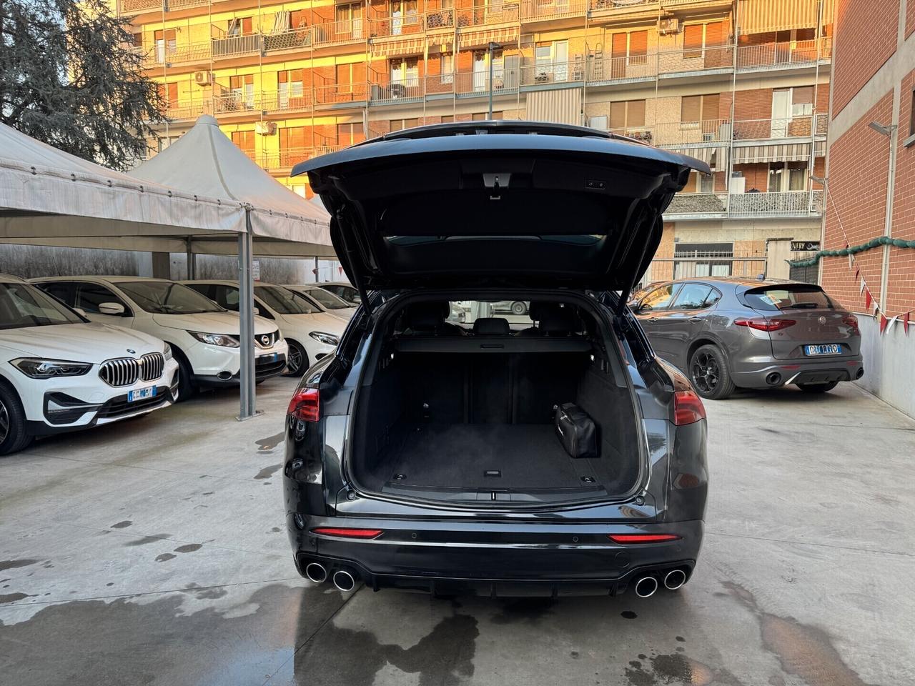 Maserati Grecale MHEV 300 CV AWD GT