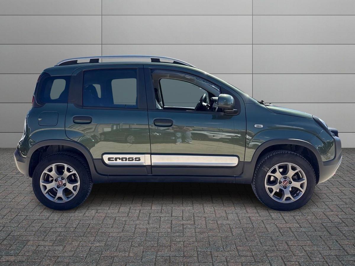 FIAT Panda III 2016 4x4 - Panda 0.9 t.air t. Cross 4x4 s&s 90cv