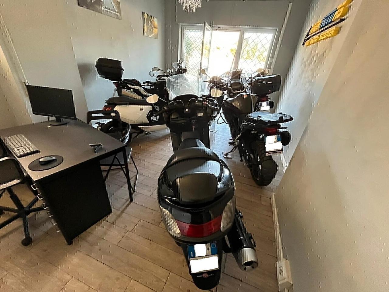 YAMAHA MAJESTY 400