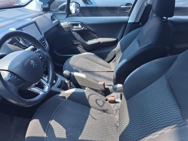 Peugeot 208 I 2015 5p 1.2 puretech Active 82cv