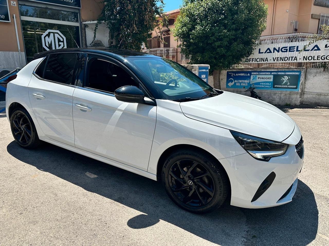 Opel Corsa 1.2 Elegance