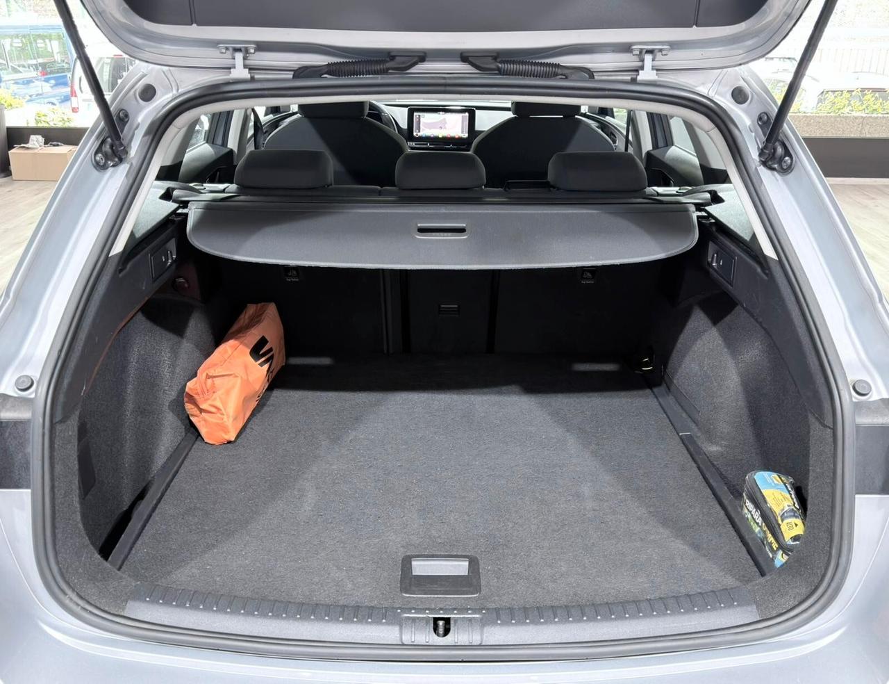 SEAT LEON SPORTSTOURER 2.0TDI 150CV DSG