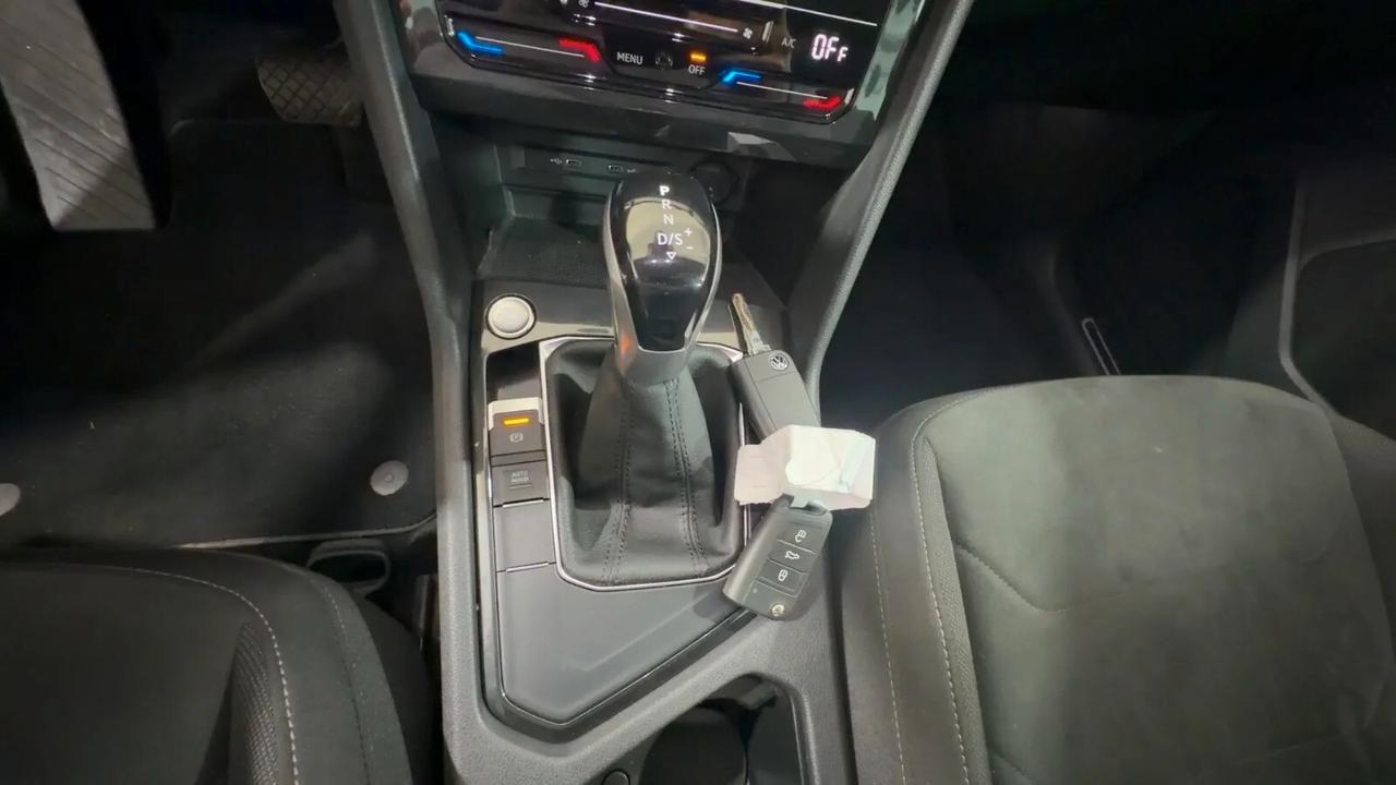 Volkswagen Tiguan 2.0 TDI 150 CV SCR DSG Elegance