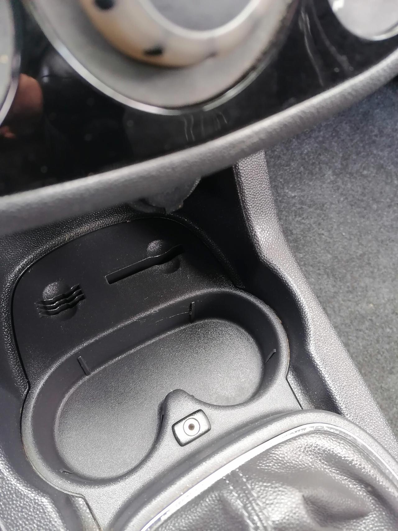 Opel Corsa 1.2 benzina 5 porte COSMO 2011
