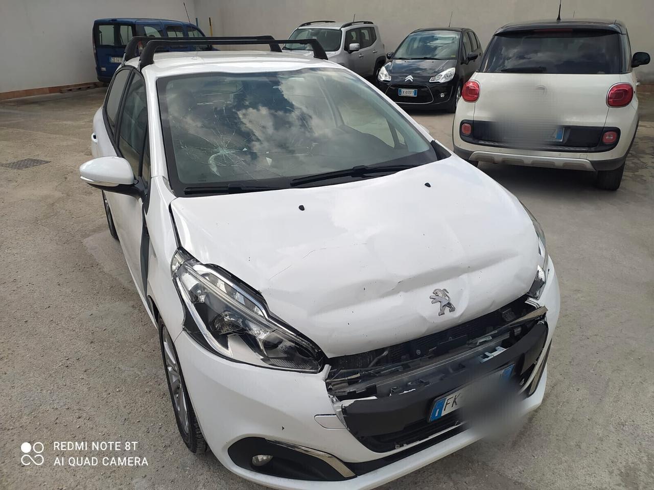 Peugeot 208 BlueHDi 75 5 porte Mix N1 Autocarro 5 posti