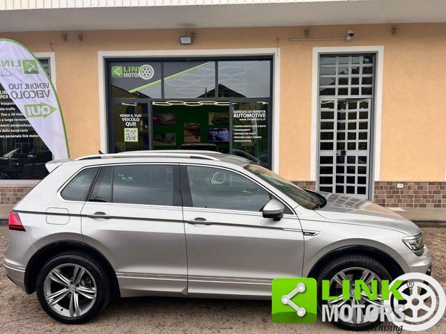 VOLKSWAGEN Tiguan R - Line 2.0 TDI DSG 4 M MATRIX - VIRTUAL