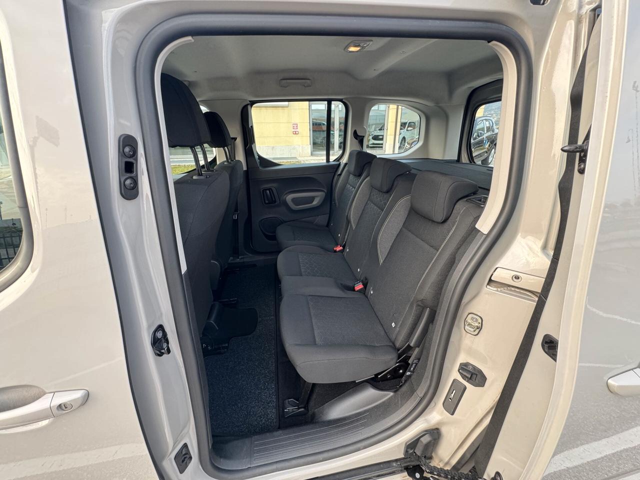 Peugeot Rifter 1.5 BlueHDi 100CV Active Standard Manuale