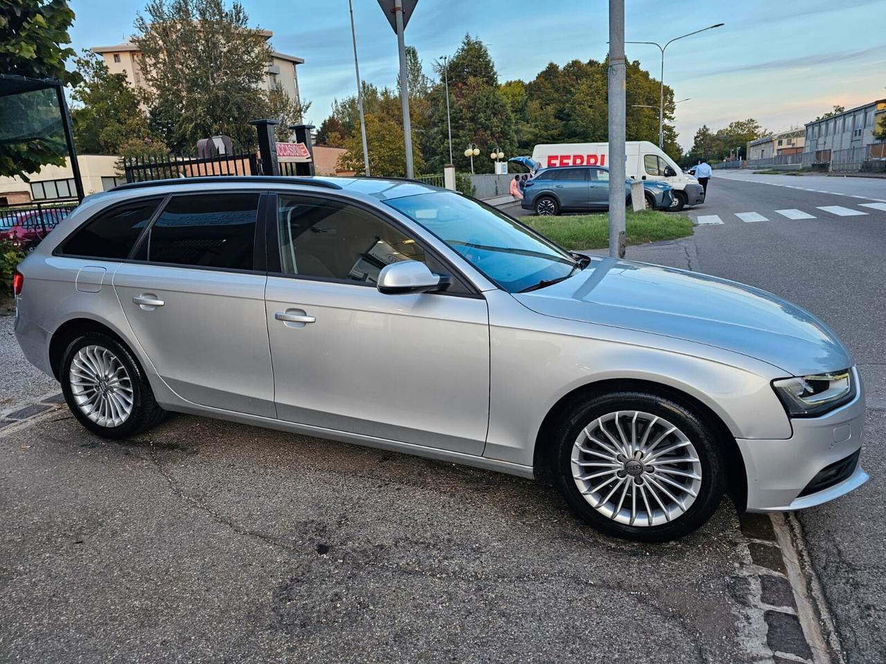Audi A4 Avant 2.0 TDI 177cv Quattro Advanced*Navi*Bi-Xeno*Pdc*