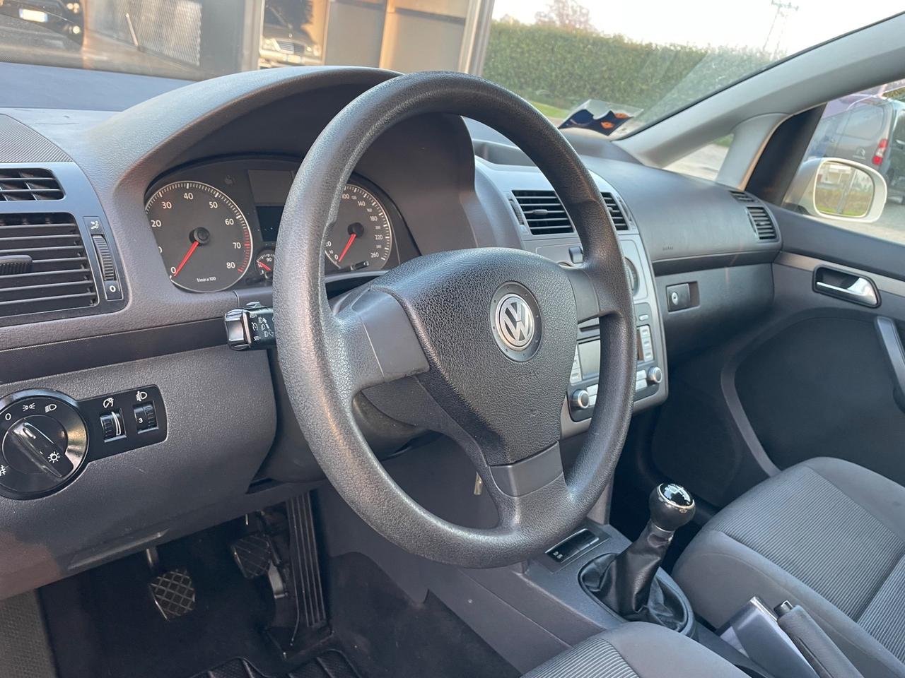 Volkswagen Touran 2.0 Trendline Ecofuel