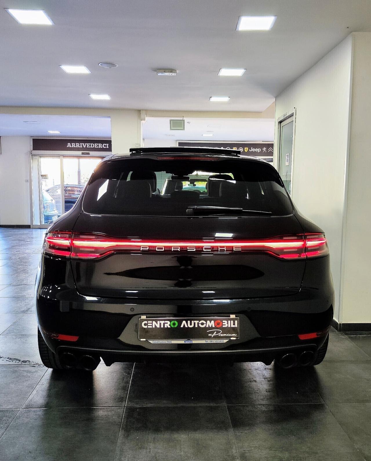 Porsche Macan 2.0 245cv Tetto Led