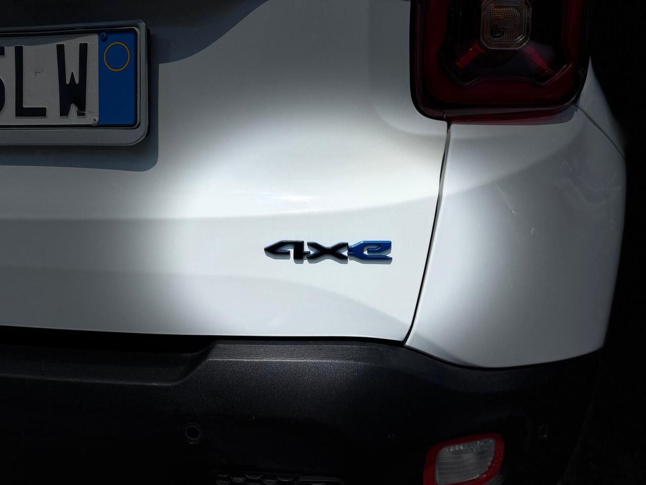 Jeep Renegade 1.3 T4 240CV PHEV 4xe AT6 Trailhawk
