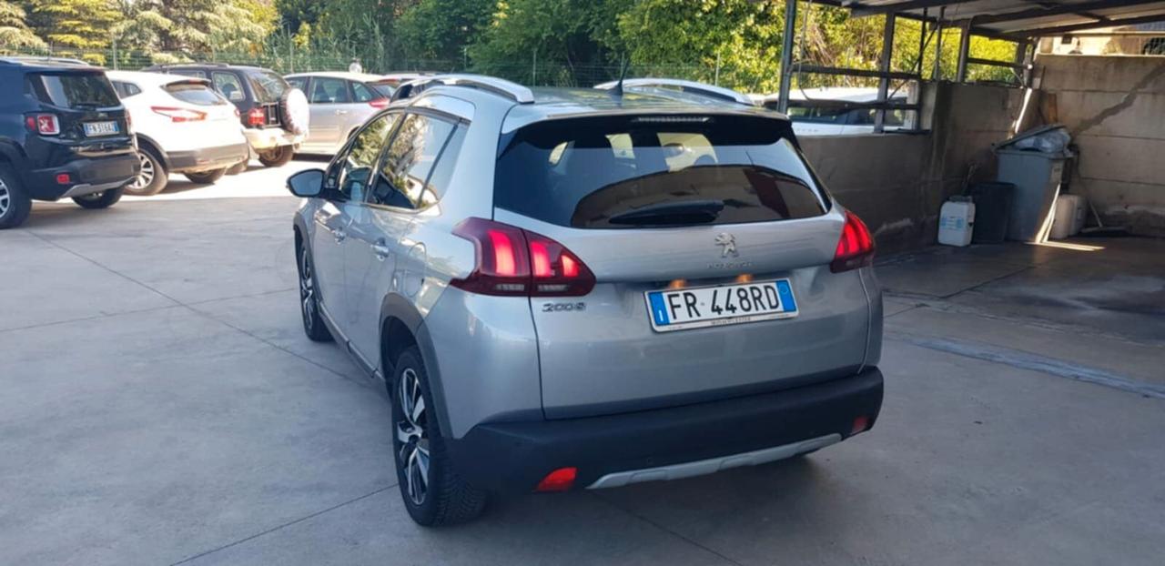 Peugeot 2008 1.5 HDi 100 CV Allure