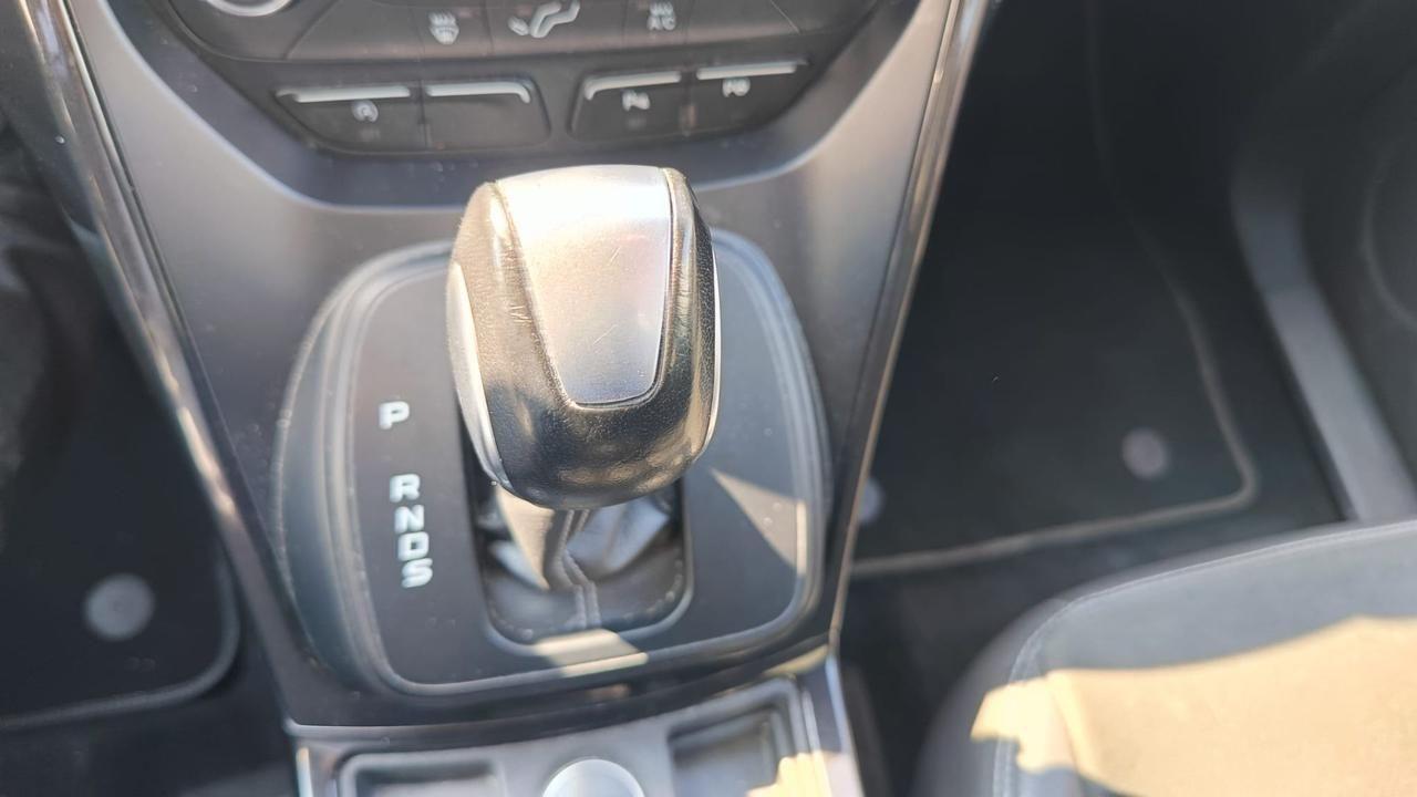 FORD Kuga 1.5 TDCI 120 CV S&S 2WD Pow. ST-Line "PROMO"