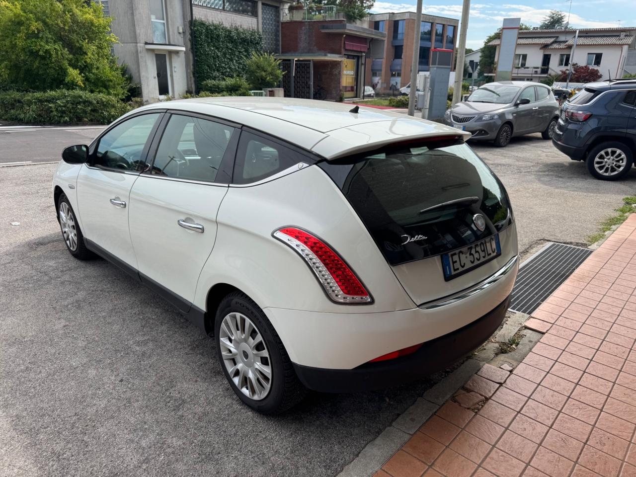 Lancia Delta 1.4 T-Jet 120 CV Silver Ecochic GPL