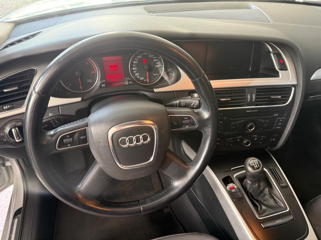 Audi A4 Avant 2.0 TDI 120CV station wagon