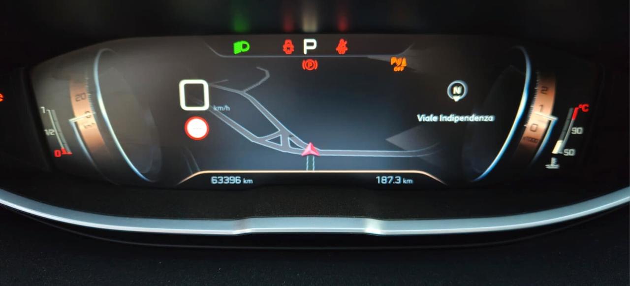 Peugeot 3008 BlueHDi 120cv EAT6 GT Line