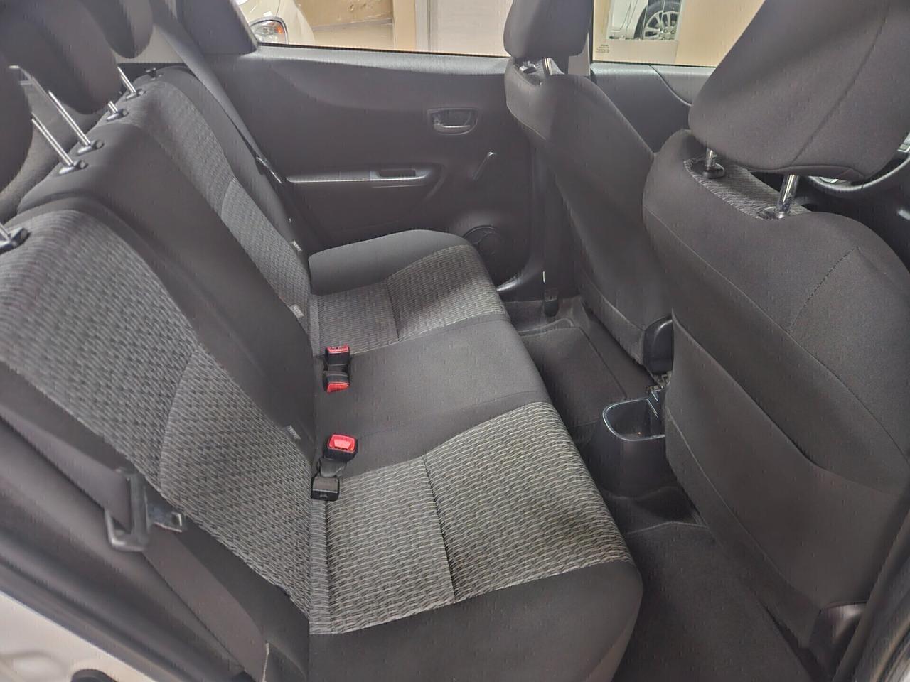 Toyota Yaris 1.0 5 porte Lounge