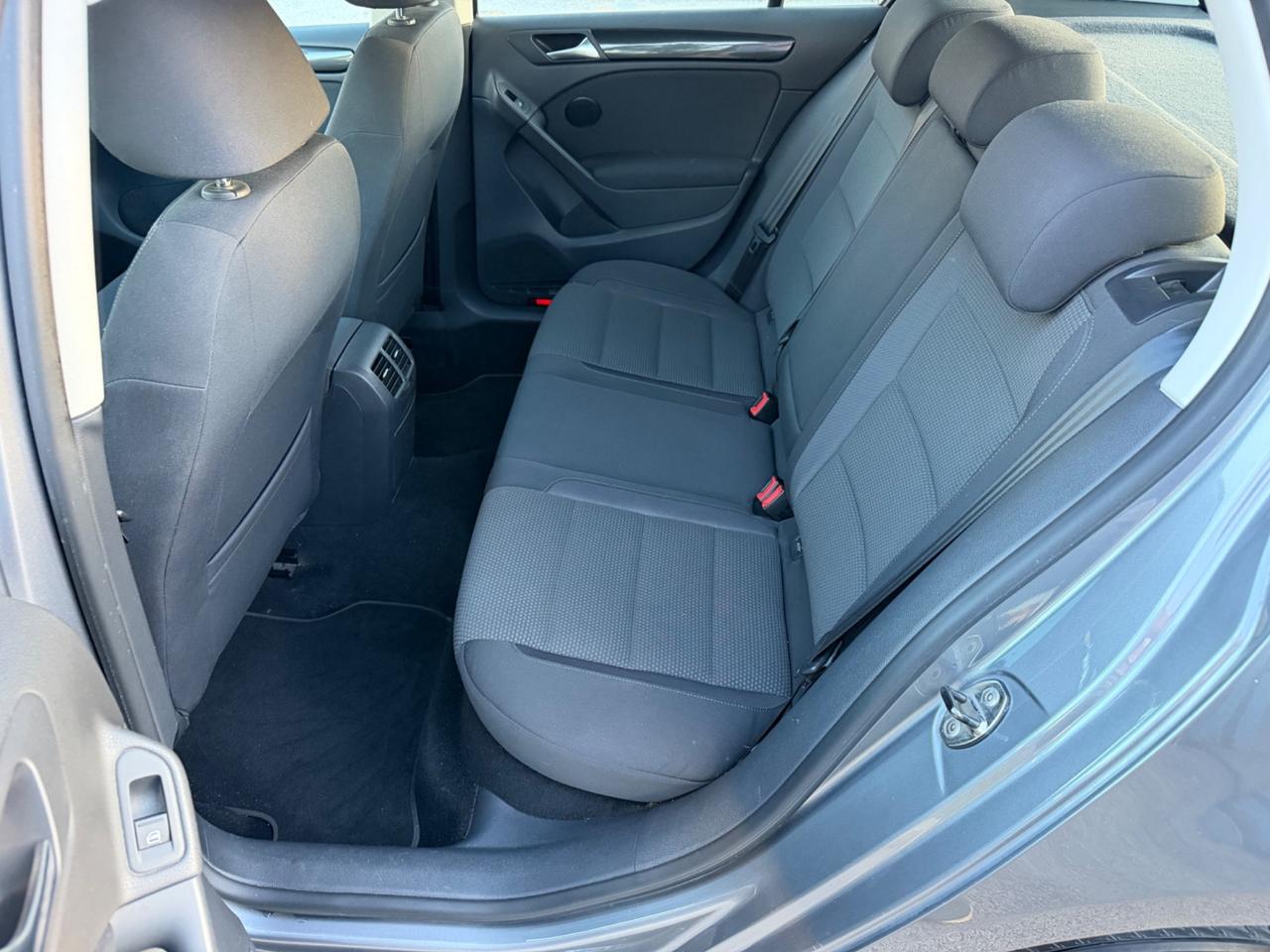 Volkswagen Golf 1.6 TDI 105 cv 2012
