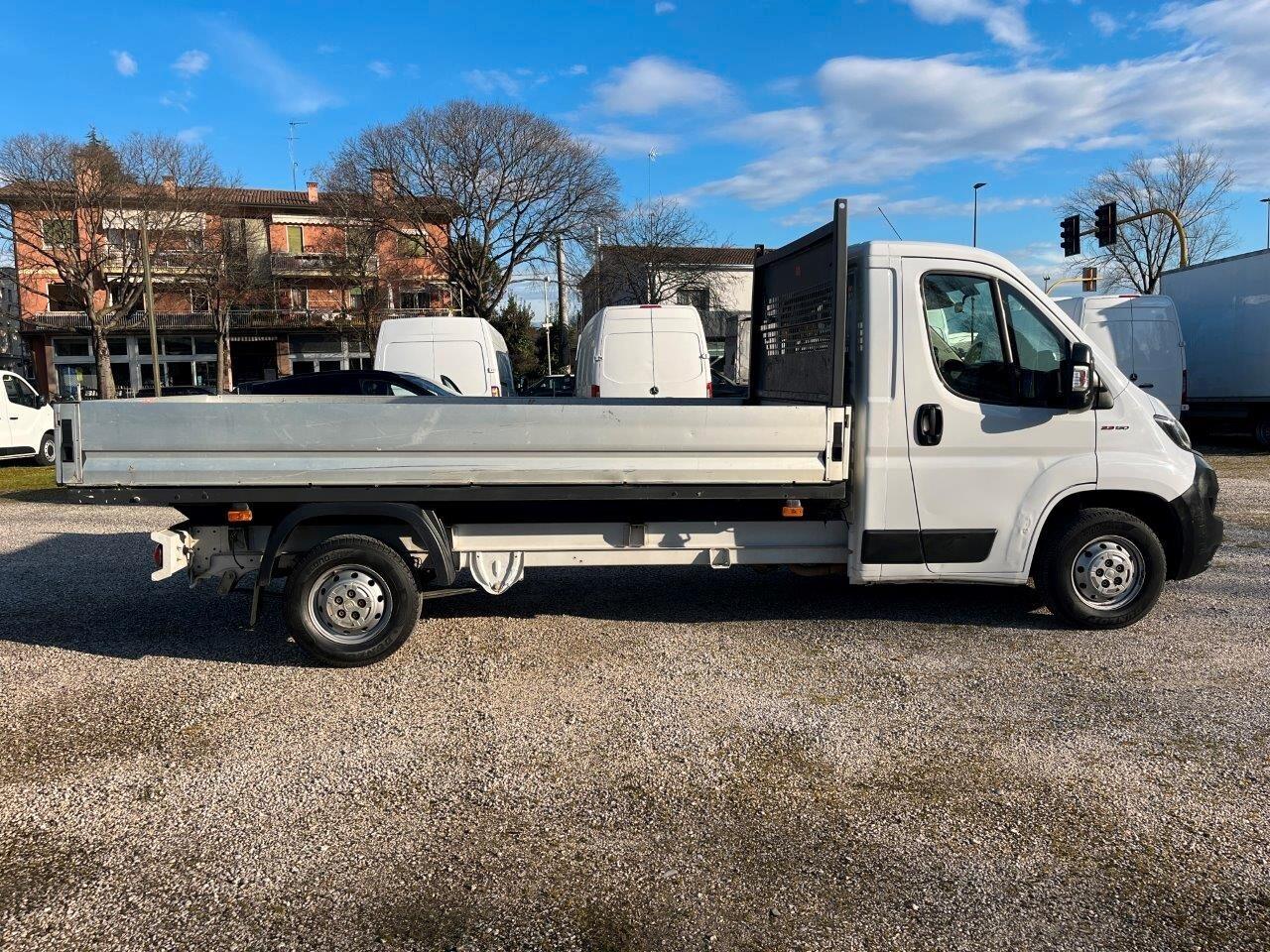 FIAT DUCATO 35 2.3 MJET CASSONE