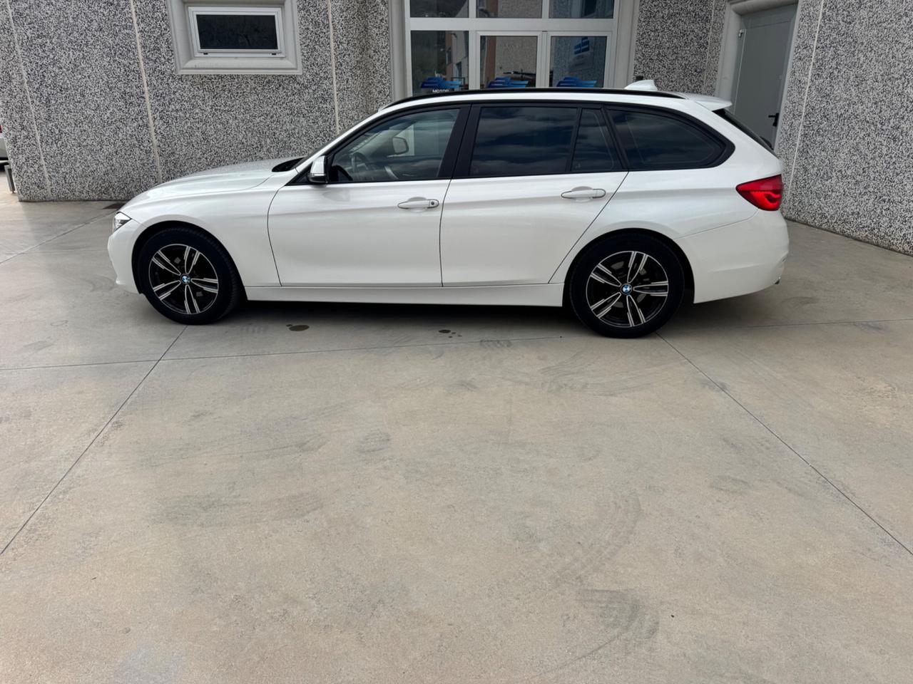 Bmw 320 320d xDrive Touring Business Advantage