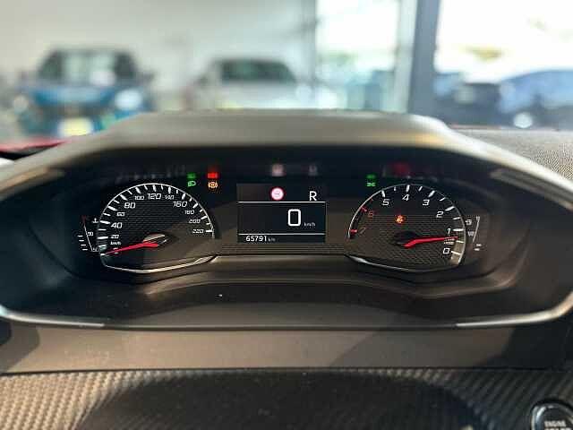 Peugeot 2008 PureTech 130 S&S EAT8 Allure Pack
