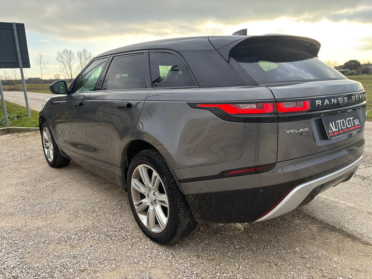 Land Rover Range Velar 2.0D I4 240 CV HSE