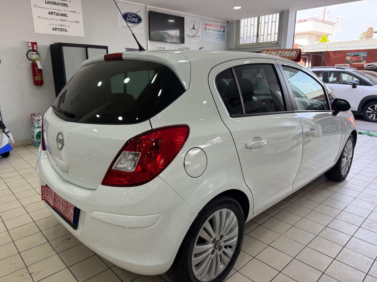 Opel Corsa 1.2 2013 110 mila km nuova