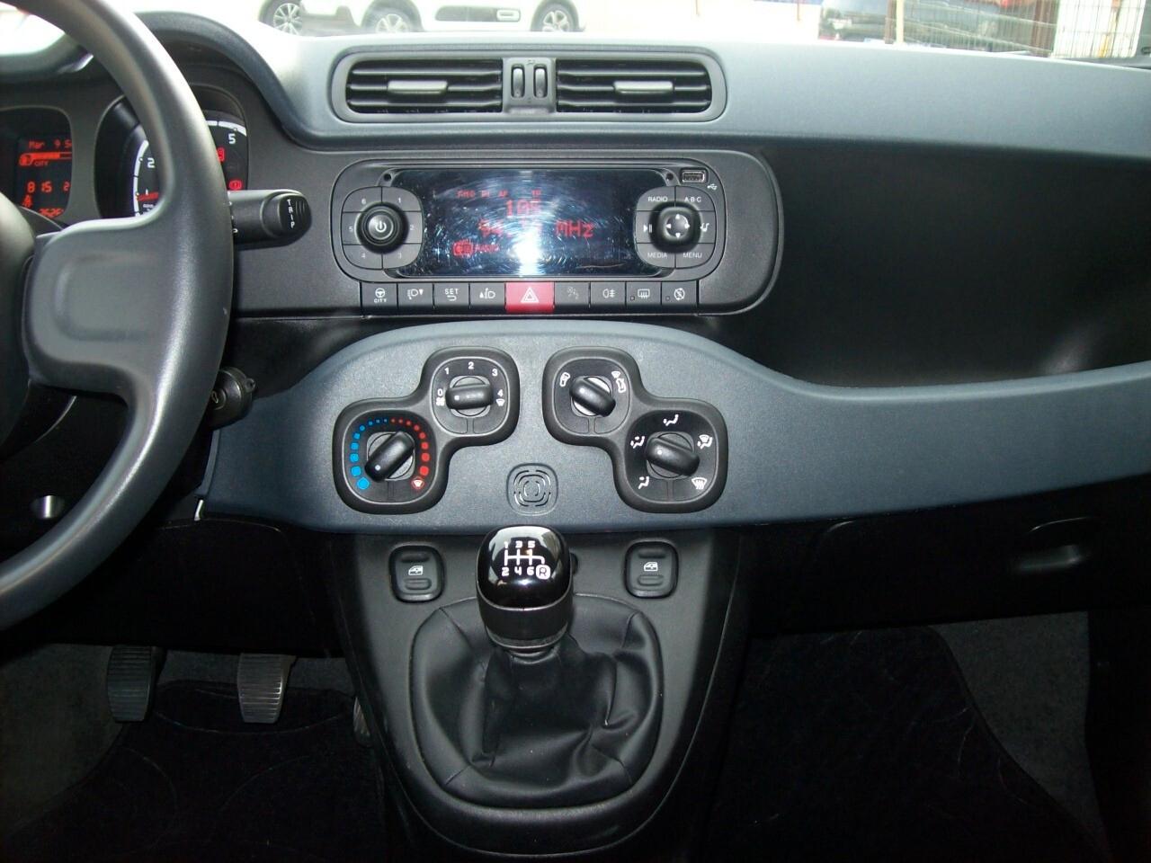 Fiat Panda 1.0 FireFly S&S Hybrid Easy