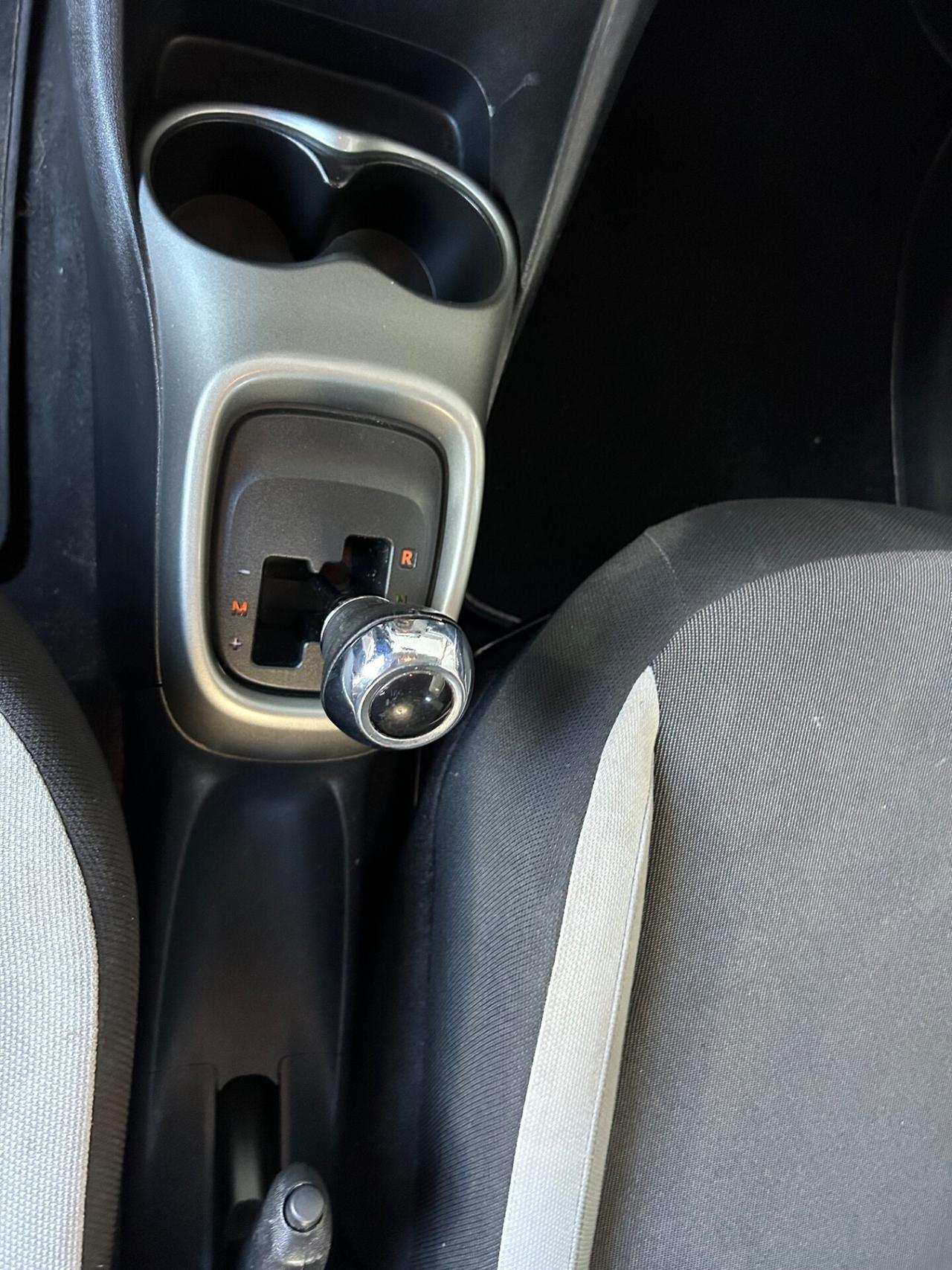 Toyota Aygo 1.0 VVT-i 69 CV 5 porte Cambio AUTOM.