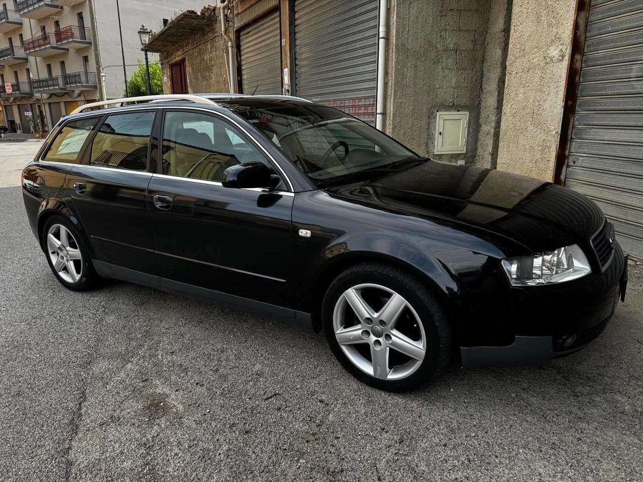 Audi A4 1.9 TDI/130 CV cat - 2002