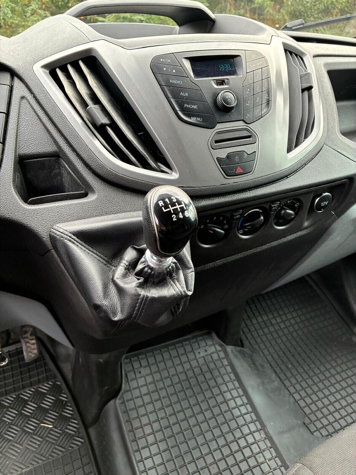 Ford Transit 350 PL-TM 2019