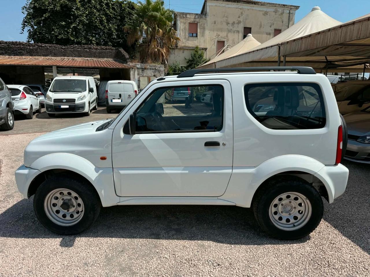 Suzuki Jimny 1.3i 16V cat 4WD JLX