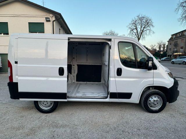 OPEL Movano 30 2.2 BlueHDi 120 S&S PC-TN Furgone