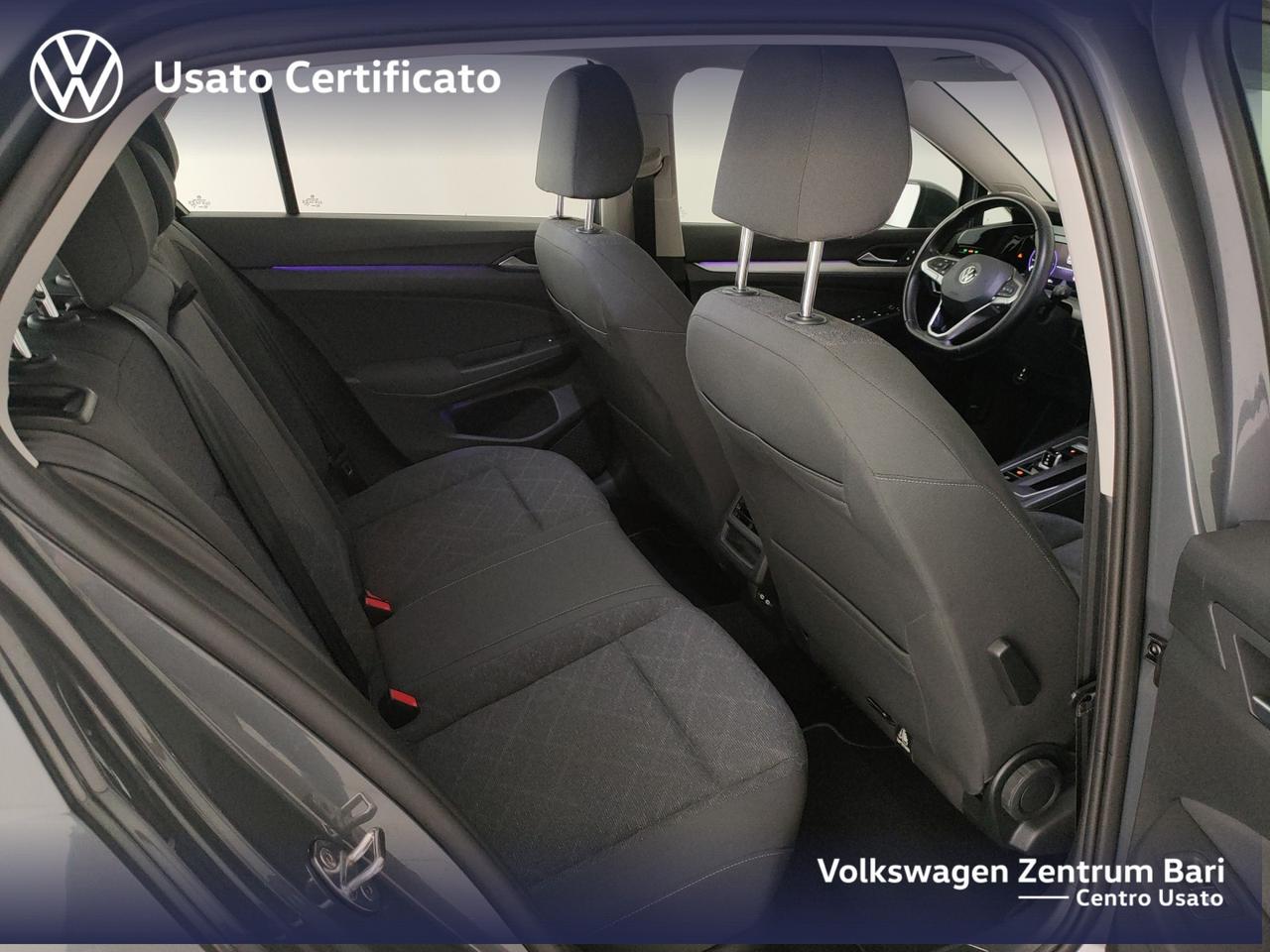 Volkswagen Golf 1.0 etsi evo life 110cv dsg