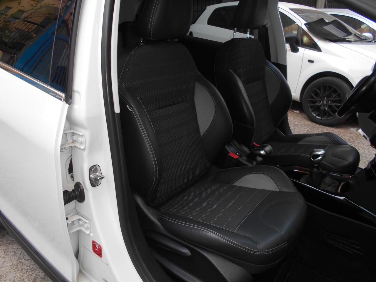 Peugeot 2008 BlueHDi 120 S&S Allure