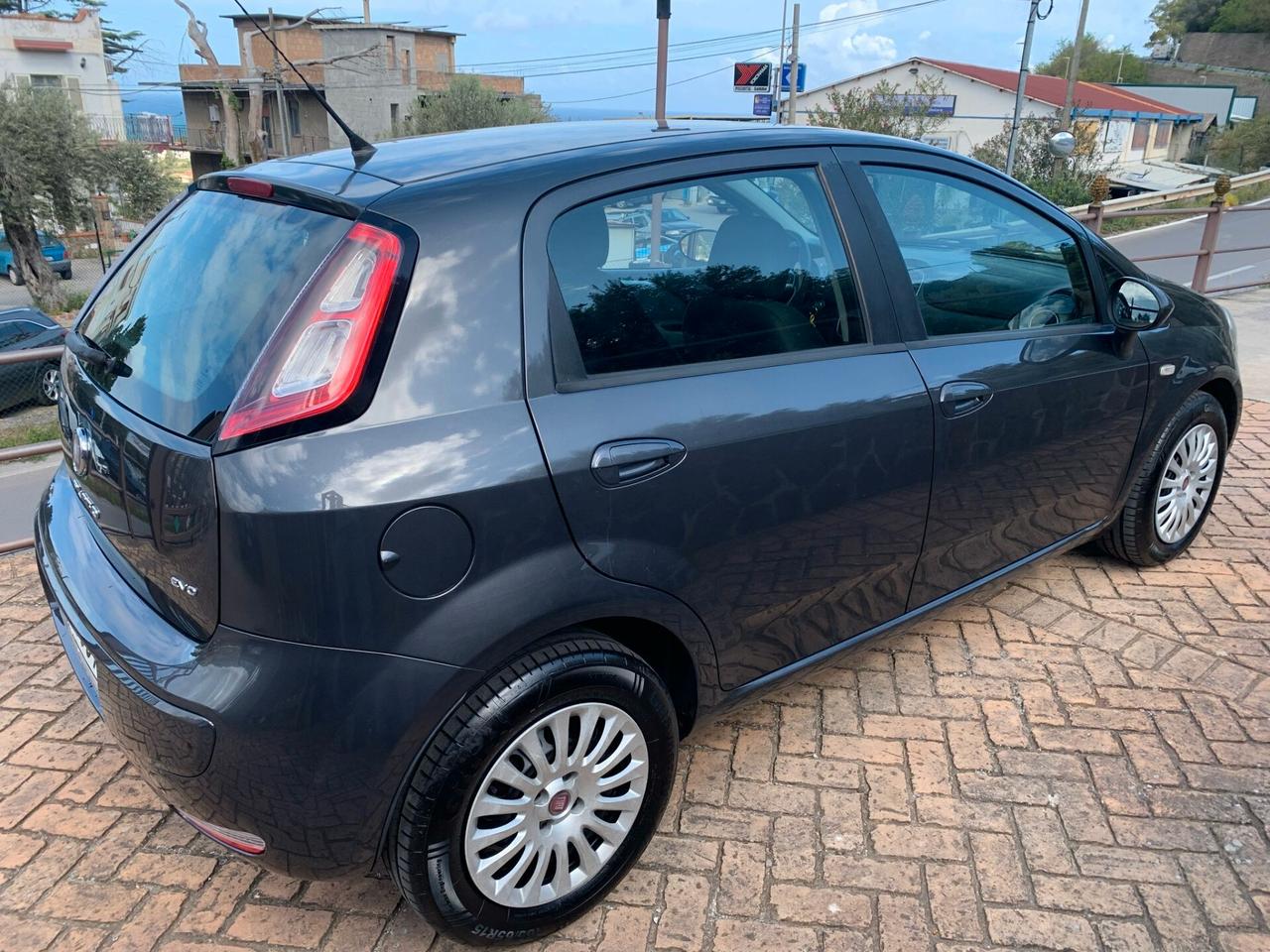 Fiat Punto Evo 1.3 Mjt 90 CV 5 porte Dynamic