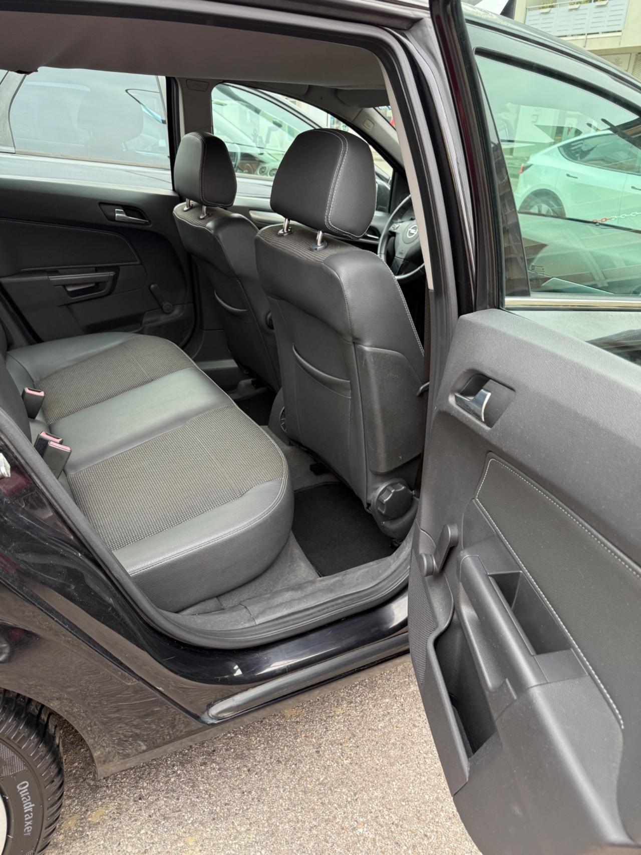 Opel Astra 1.7 CDTI 110CV ecoFLEX 5 porte Enjoy