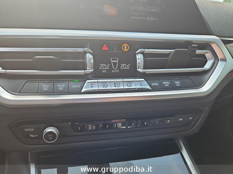 BMW Serie 3 G21 2019 Touring Diese 318d Touring Business Advantage auto